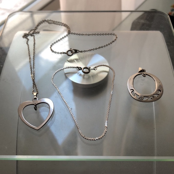 Silvertone Bracelet, Necklace and Heart Pendant, and Silver Oval Pendant - Picture 7 of 7